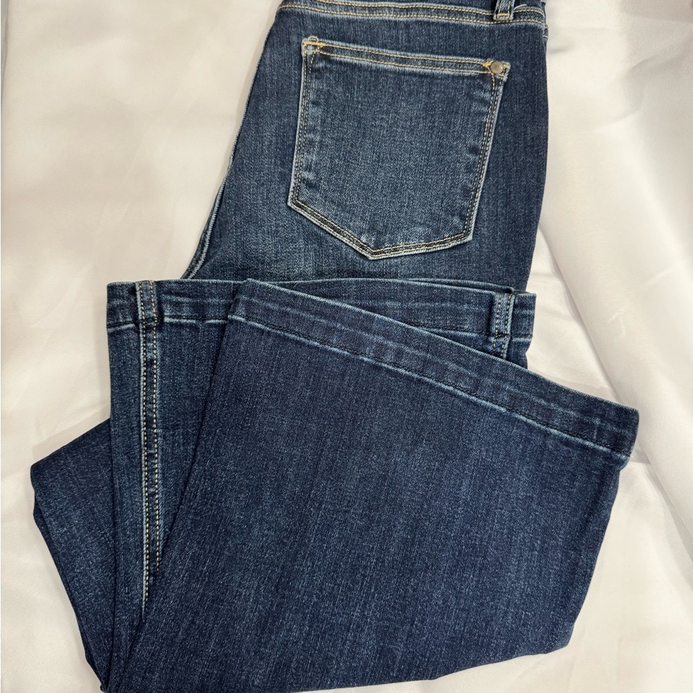 Judy Blue Non-Distressed Dark Wash Flare Jeans